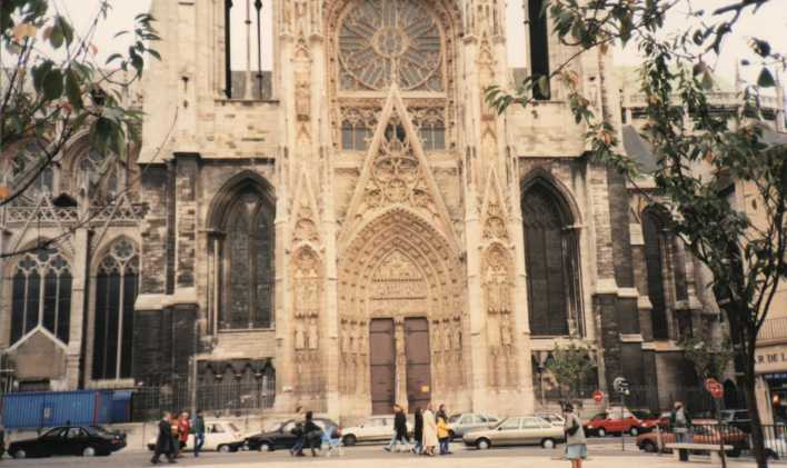 Portail de la Calende