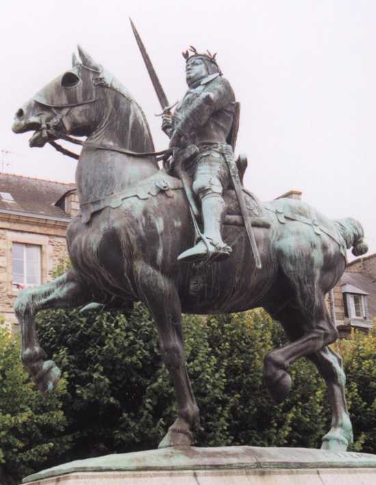 Statue de Du Guesclin