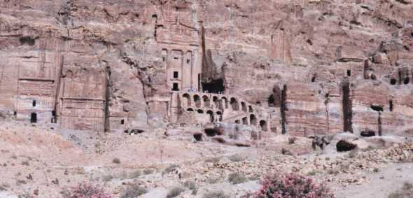 Falaise d'El Khubta - Photo utilise avec l'aimable autorisation de N. Prigent