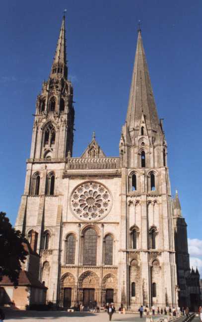 Cathdrale Notre Dame - Photo utilise avec l'aimable autorisation de R. Lung
