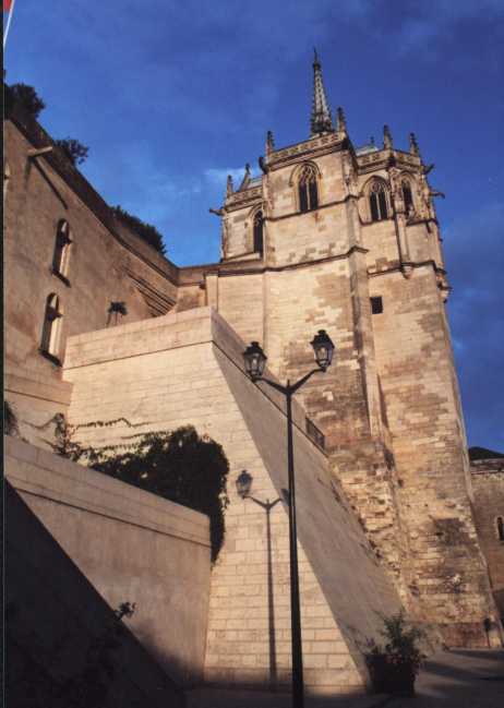 Remparts et chapelle